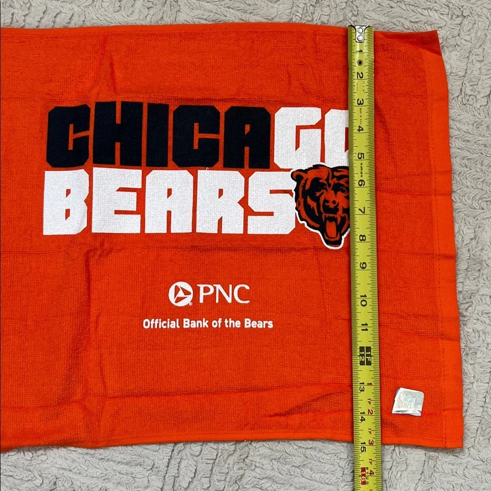 Chicago Bears Soldier Field Rally Towel,100% cotton, New condition with NFL seal